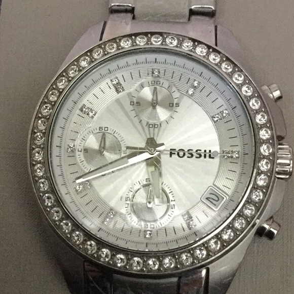 Fossil Accessories - FossilWatchSilverStainlessSteelBandFace SilverHand